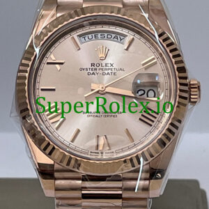 Rolex Day-Date 40 Everose Gold Ref.228235 Sundust Bevelled Roman Dial